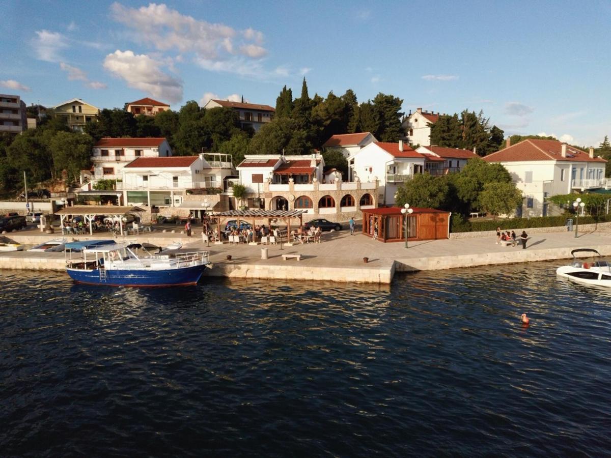 Apartmani Most Maslenica Exterior foto